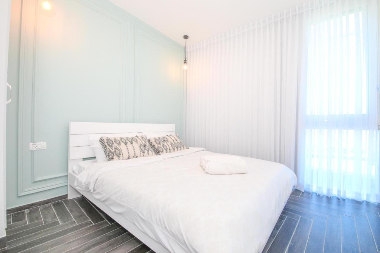 Apartament Caesarea :In The Front Of The Sea Zewnętrze zdjęcie